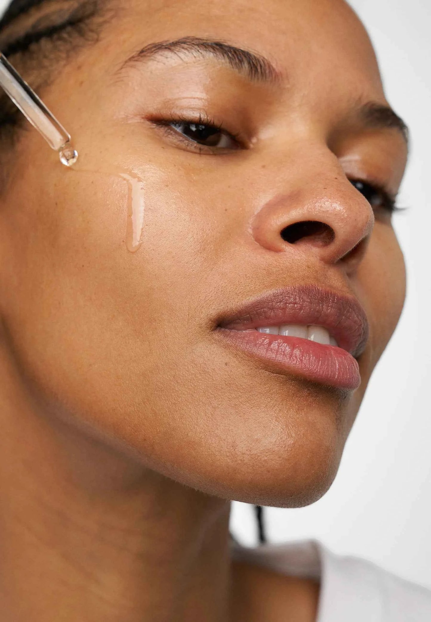 Madagascar Centella Ampoule Moisturizing Serum