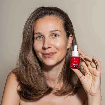 Essence with Cranberry & Hyaluronic Acid 15ml