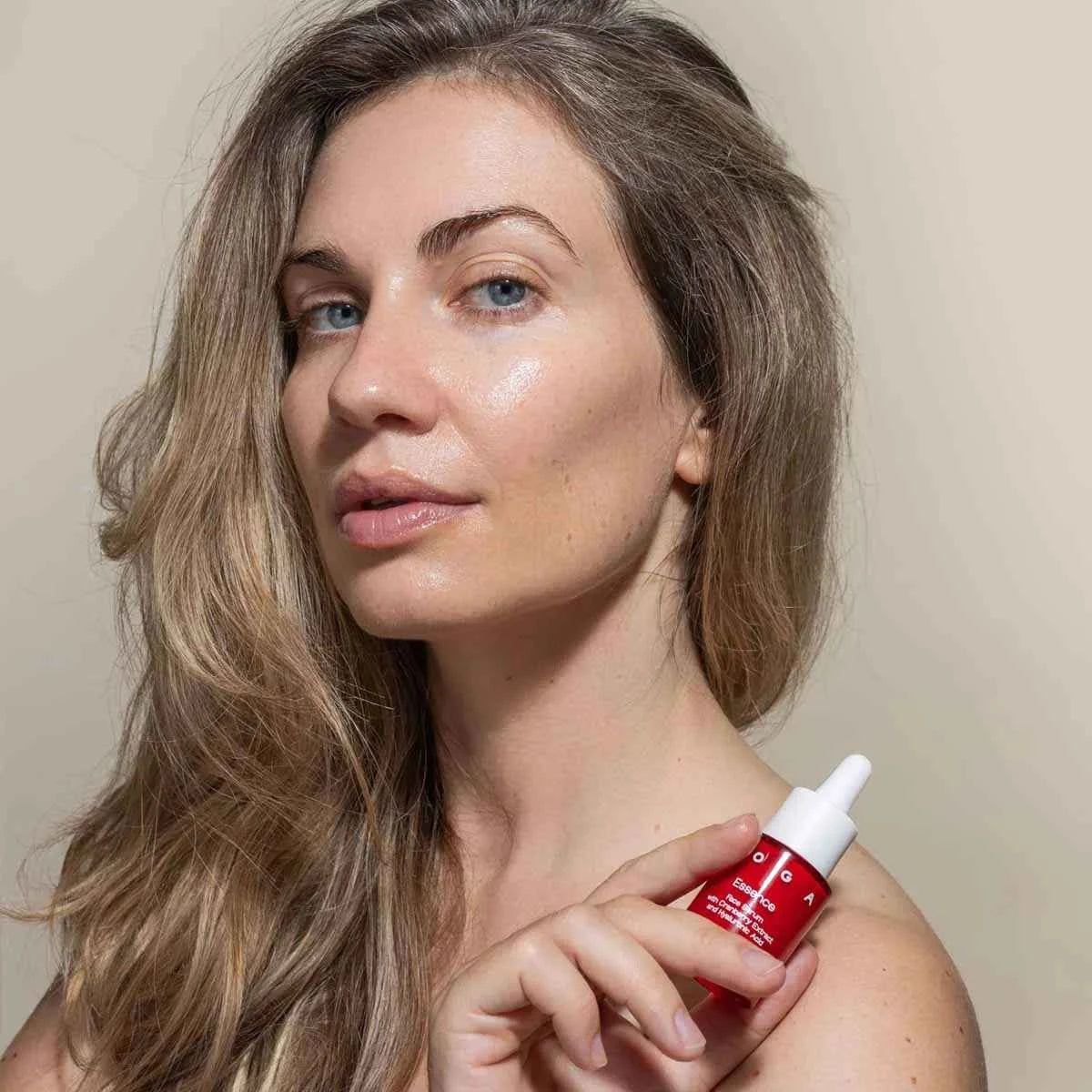 Essence with Cranberry & Hyaluronic Acid 15ml